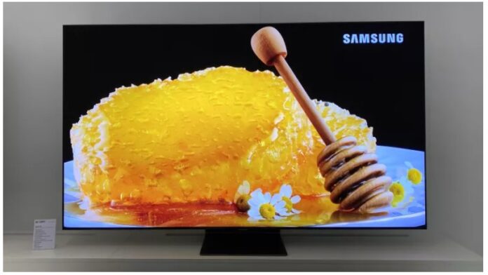 SAMSUNG 8K TV